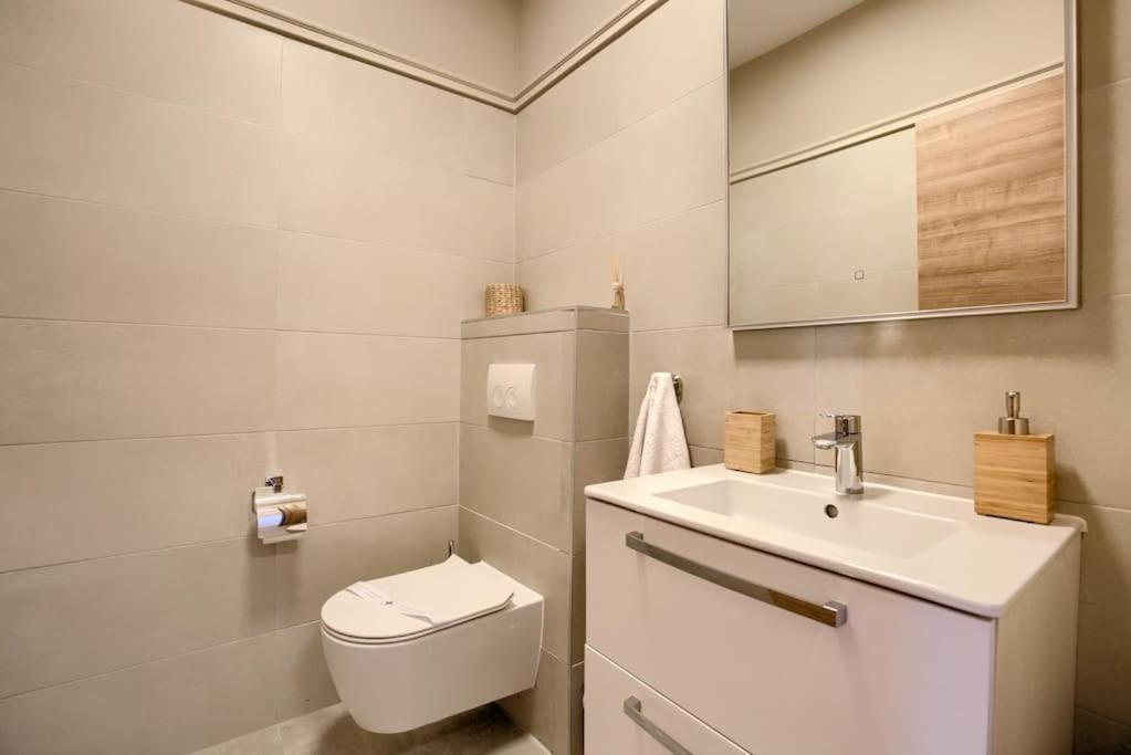 Apartment Sunrise Fuer 6 Personen In Pula-Stinjan Buitenkant foto